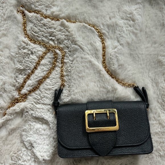 A beautiful small bag . In perfect condition. - Picture 5 of 6